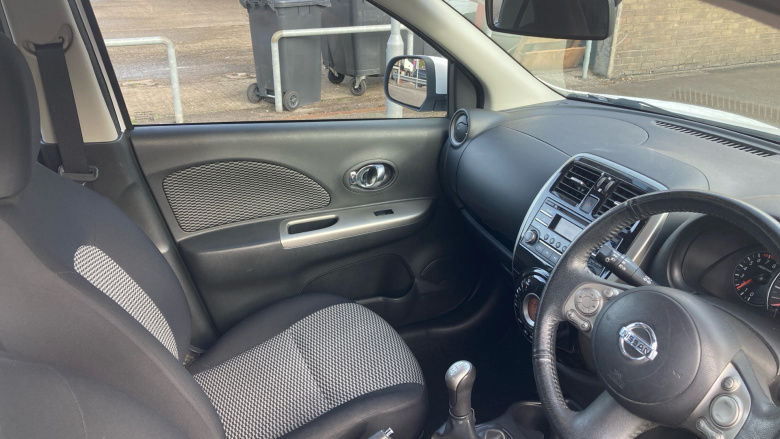 Nissan Micra 1.2 Acenta 5dr Petrol Hatchback